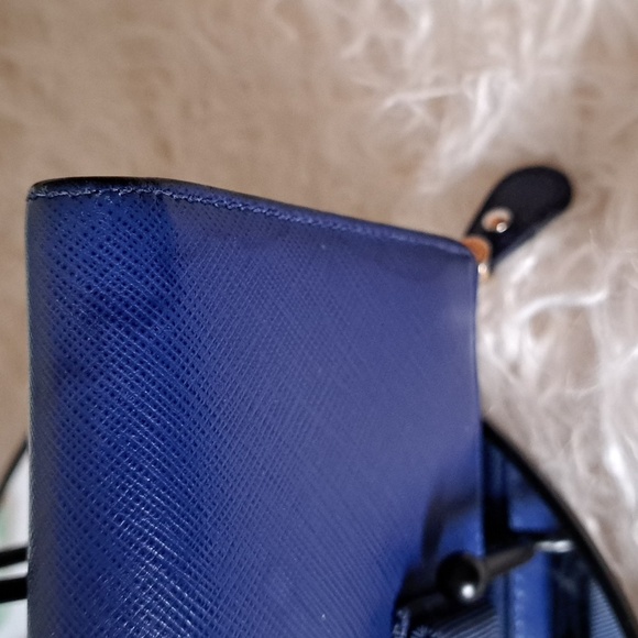 Salvatore Ferragamo Vara Long Zip EUC - Picture 7 of 17